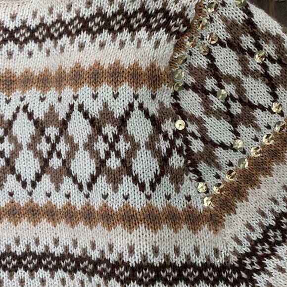 Justice Cardigan - Picture 4 of 4